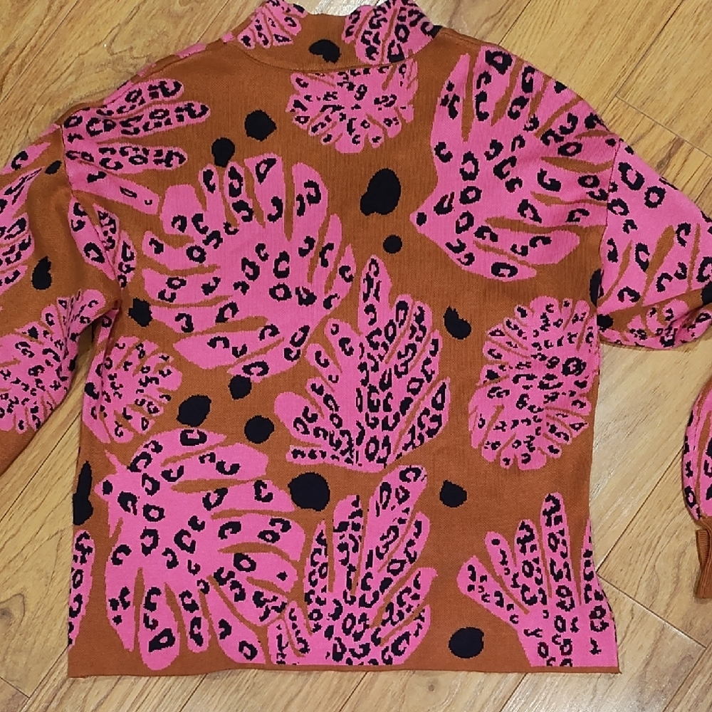 Fate Pink Leaf Print Sweater - Brown & Pink - Picture 7 of 7
